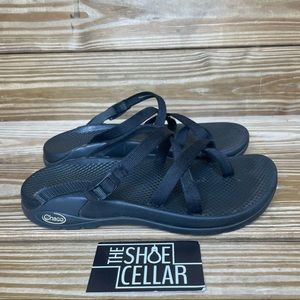 Chaco Womens 8 Sandals Black Strappy Adjustable Slip On Sandals